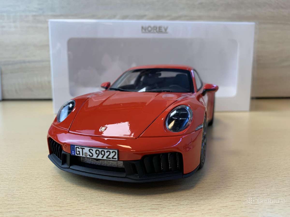 Porsche 911 Carrera 4 Gts, 2025 - 1:18 Norev - nuotraukos Nr. 2