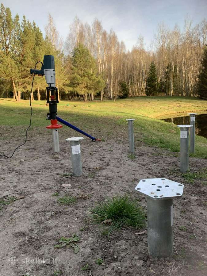 Sraigtiniai poliai/montavimas/įsukami pamatai