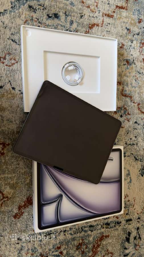 iPad Air 13 M3 2025 su garantija