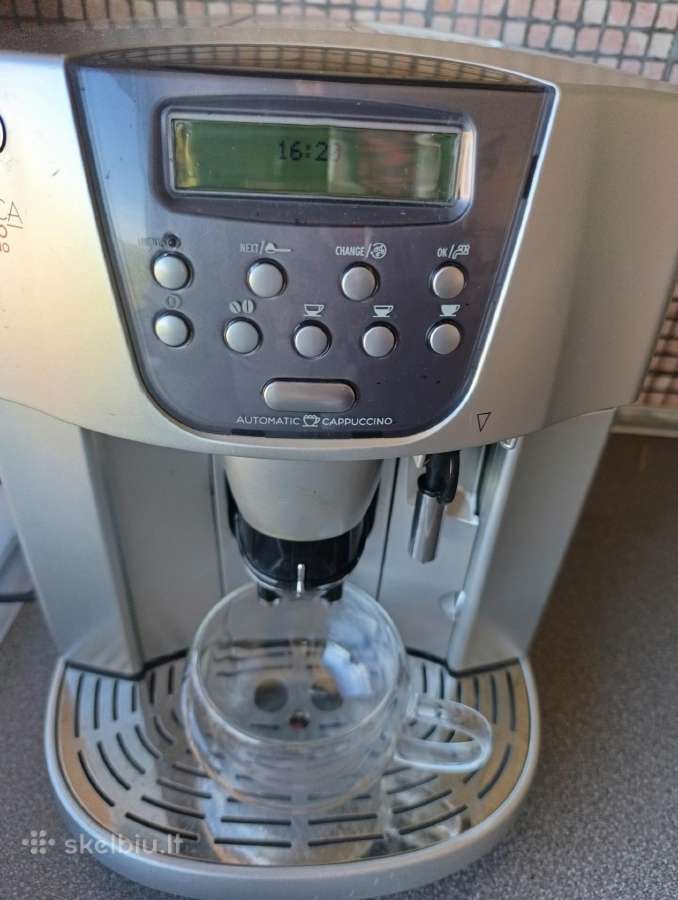 Kavos aparatas Delonghi Esam-4500