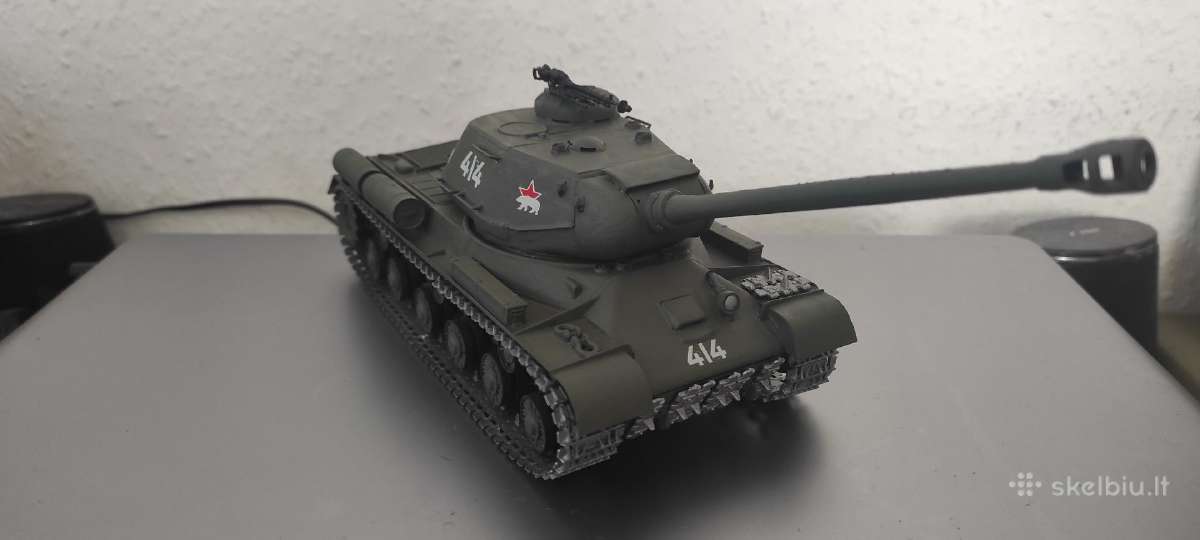 Is-2 modelis 1:35 – „Kovos draugai“, Berlynas 1945