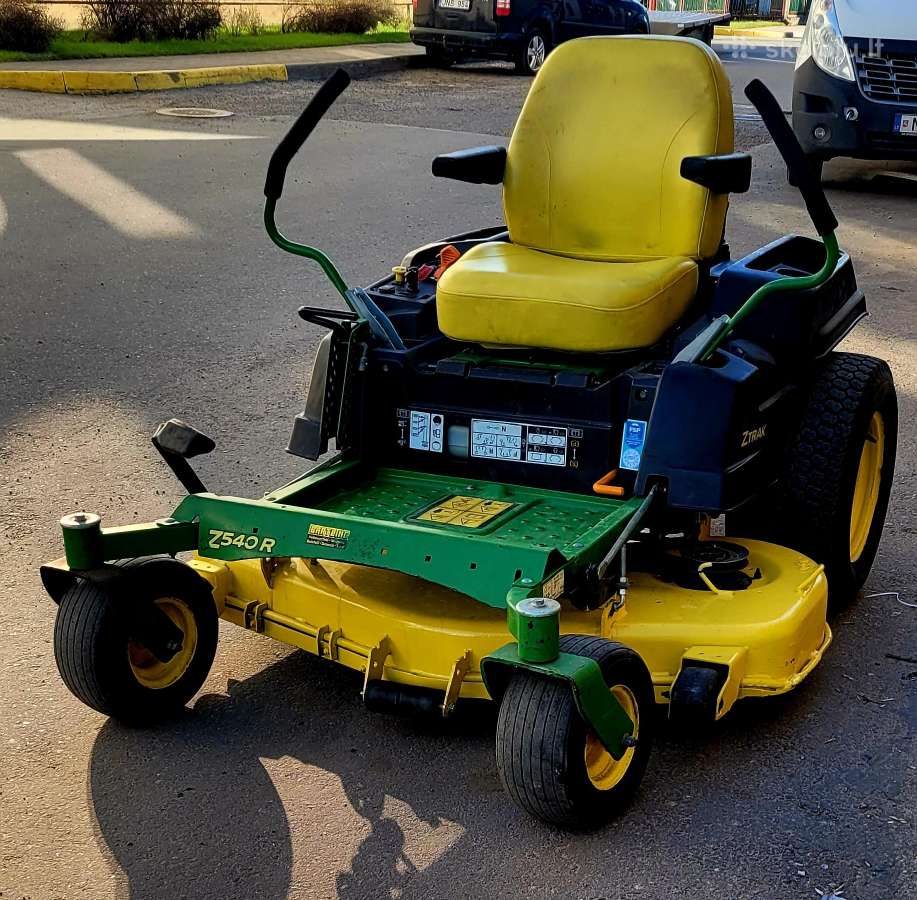 John deere Z540r