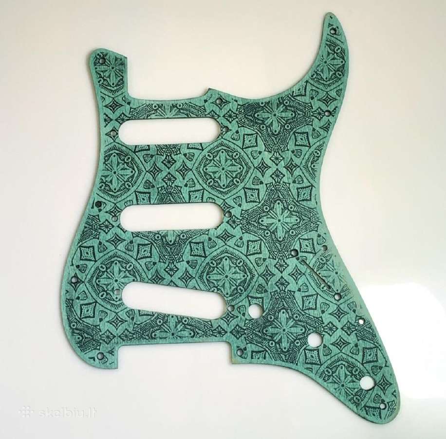 Unikalus Stratocasterio pickguardas