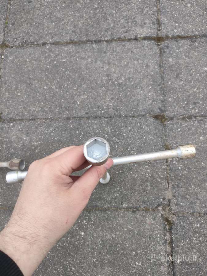 Kryžminis raktas kryžminiai raktai 1vnt, 17mm,19mm - nuotraukos Nr. 3