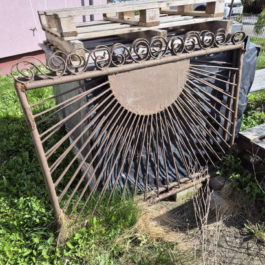 Metaliniai Vartai