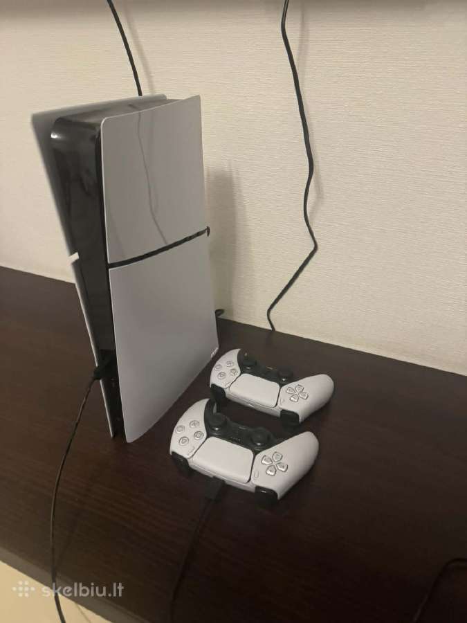 Ps5 Slim Digital + Pultelis