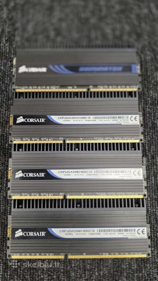 Ddr3 1600mhz 4x8gb.