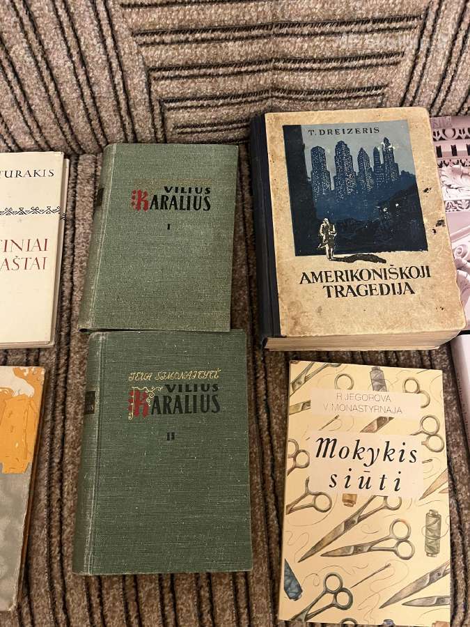 Muzikos ir vienetines knygos - nuotraukos Nr. 19
