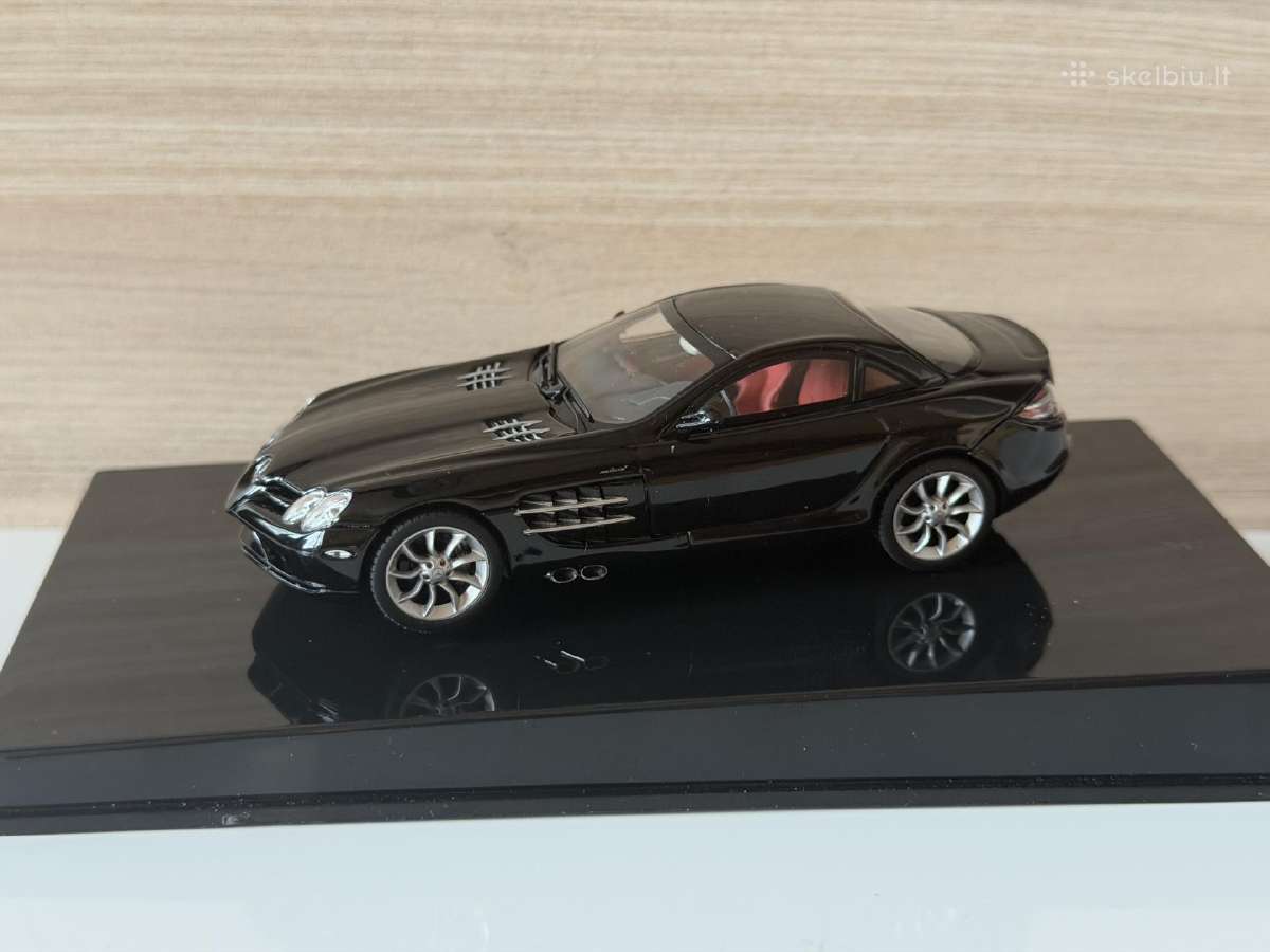 Mercedes Benz SLR Mclaren 1:43