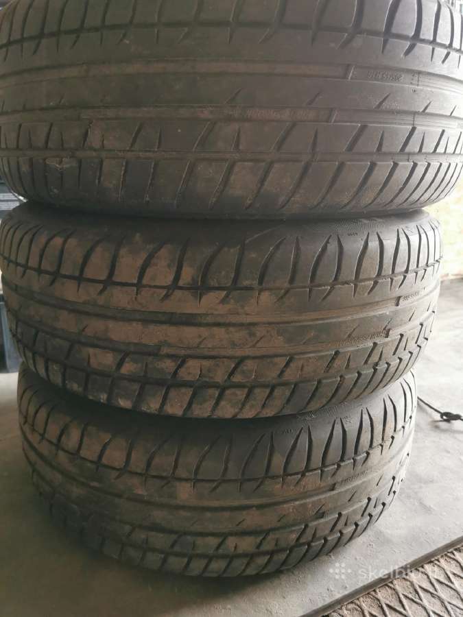Parduodu geras vasarines padangas r16 205 55 - nuotraukos Nr. 2