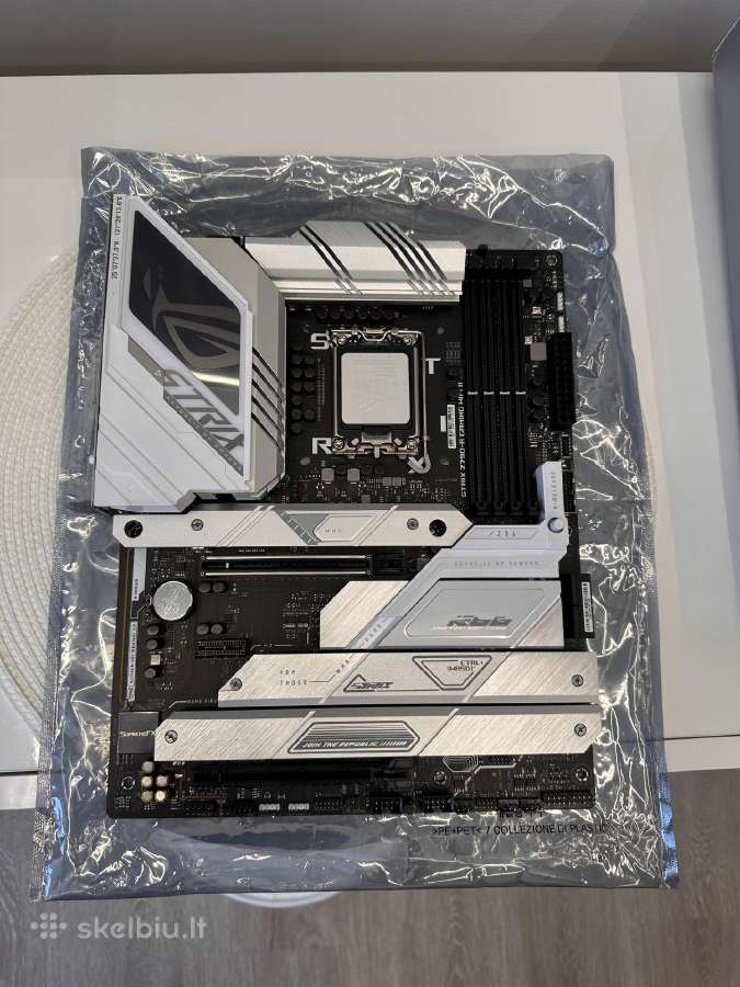 Asus Rog Strix Z790 A Gaming WiFi II Ddr5