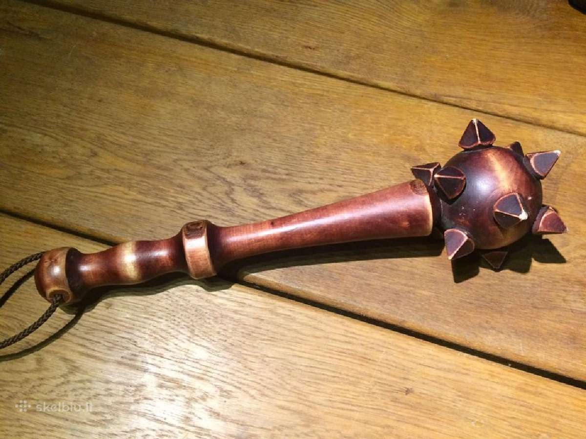 Siūlau sena ranku darbo vėzdą,kuoka kaina 25 euru