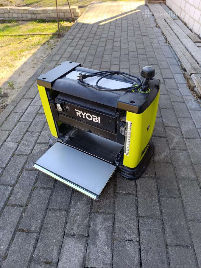 Ryobi reimusavimo staklės