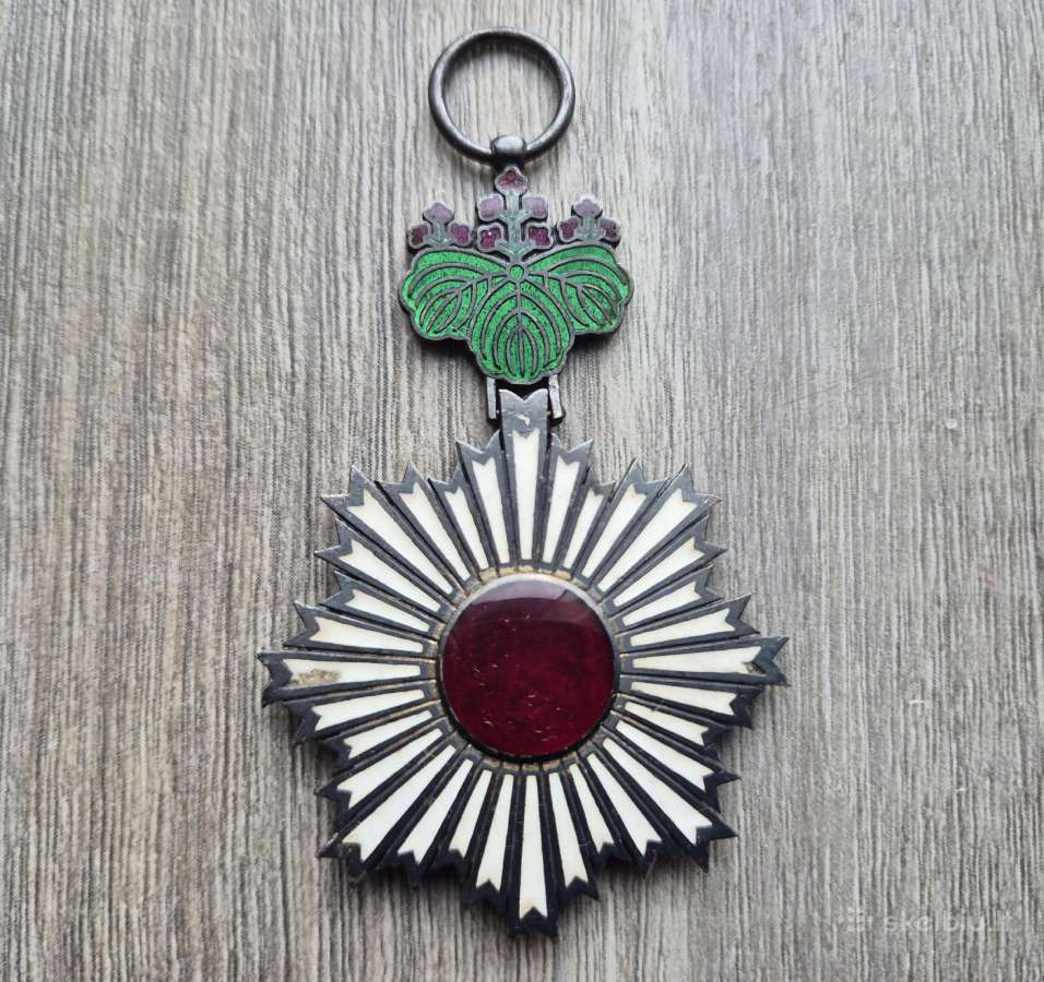 Japoniškas II P.k karinis medalis. Kaina 60 Eur - nuotraukos Nr. 2