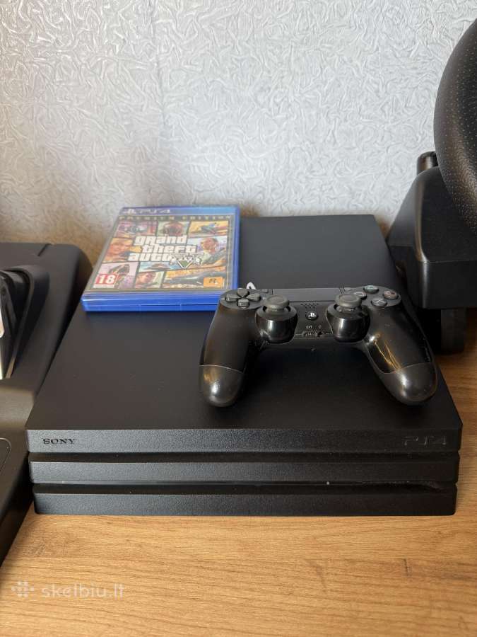 Parduodamas Playstation 4 Pro + Logitech G29 vaira - nuotraukos Nr. 3