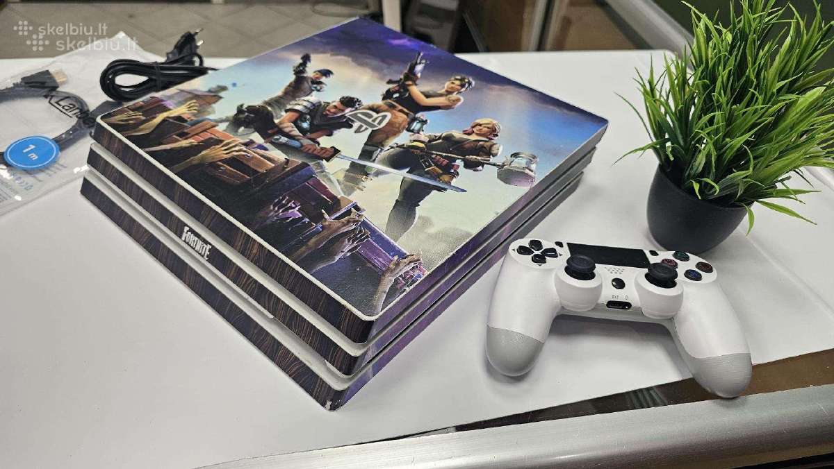 Atrištas Playstation 4 Pro Fortnite 49 žaidimai