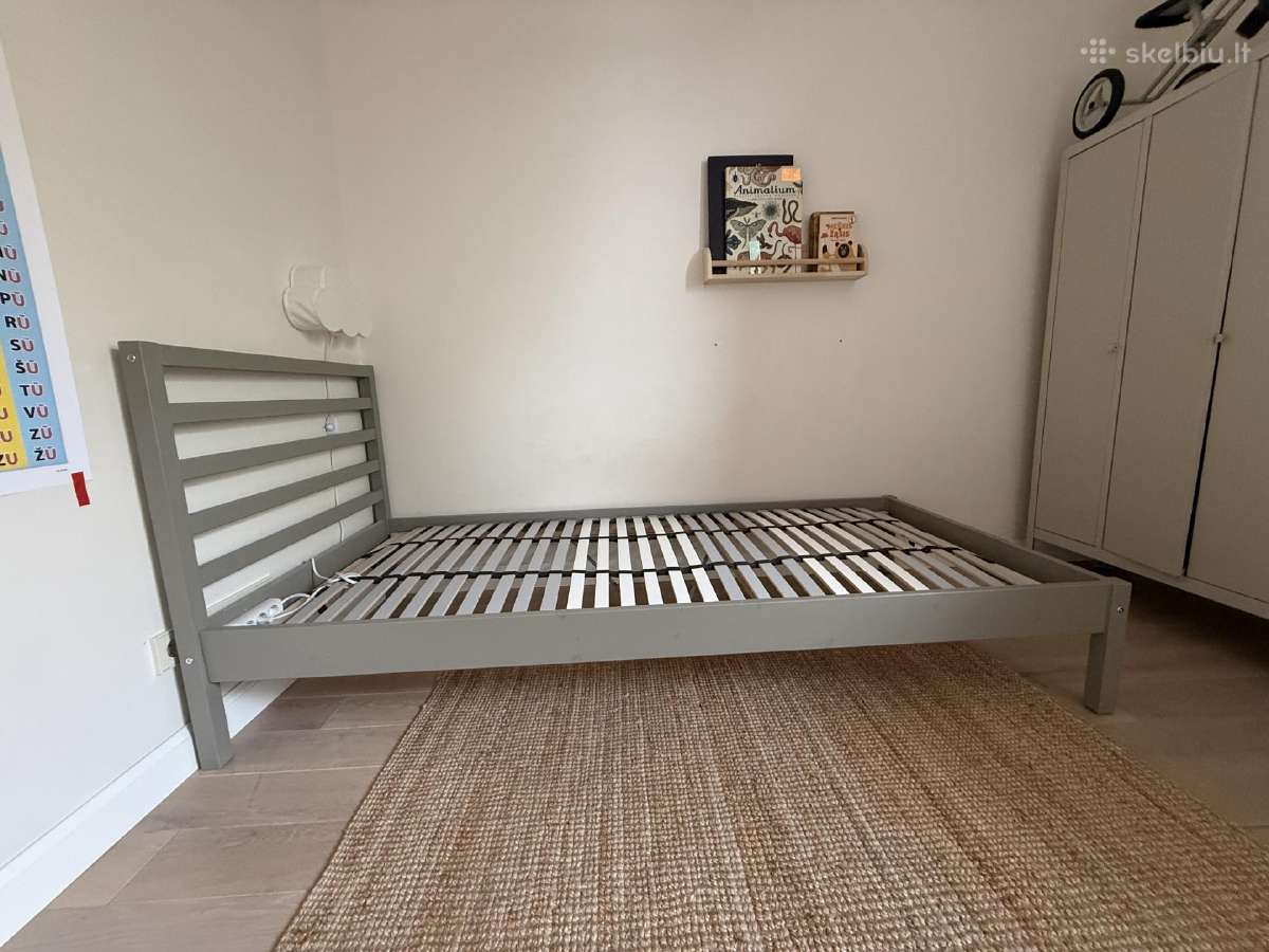 Ikea lova