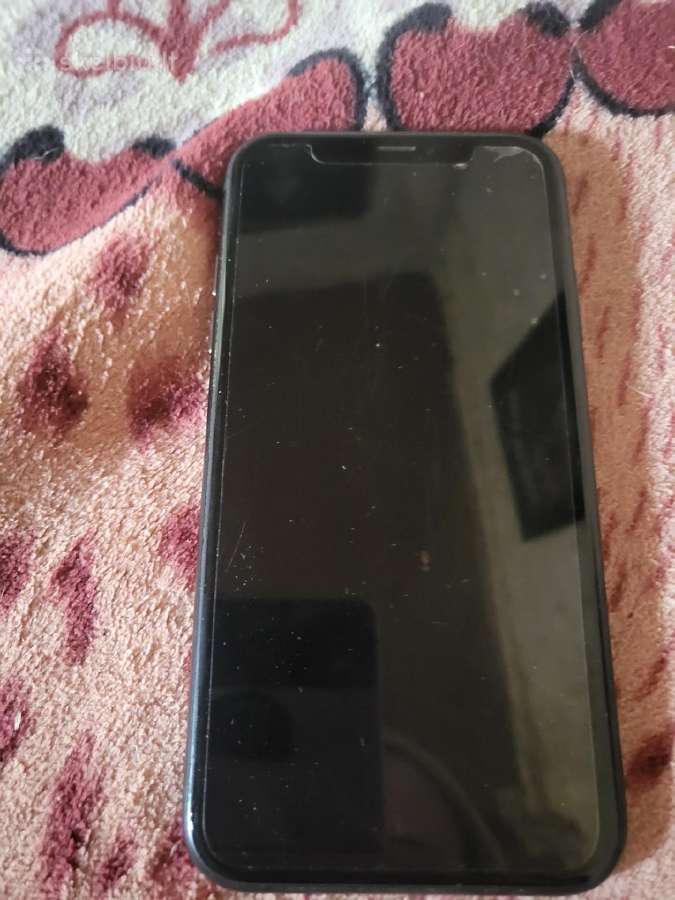 Parduodu keičiu y Android bukle 8 neskiles aifonas