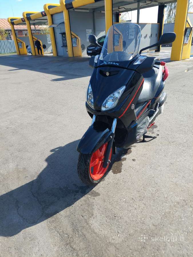 Parduodu motoroleri Yamaha Yp250r X-max