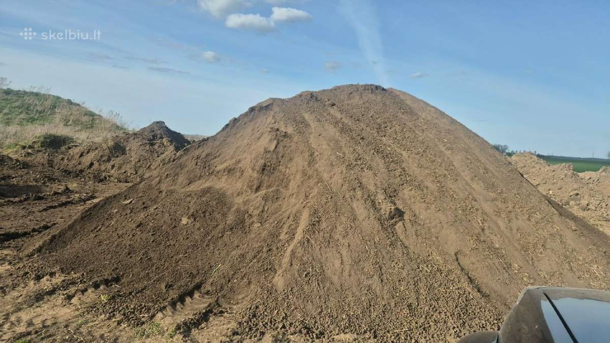 Parduodu sijotą juodžemį, žvyrą, dolomito skaldą