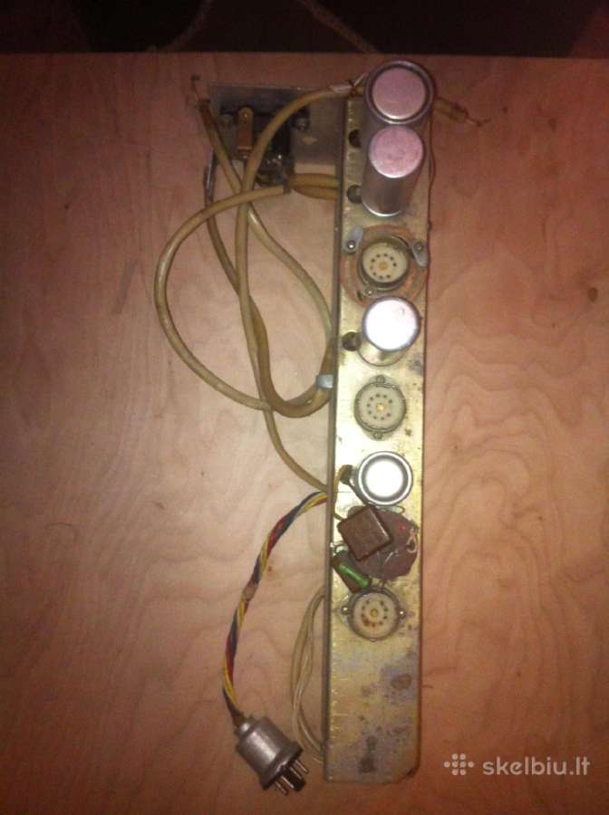 Magnetofono /tembr/ iraso blokas