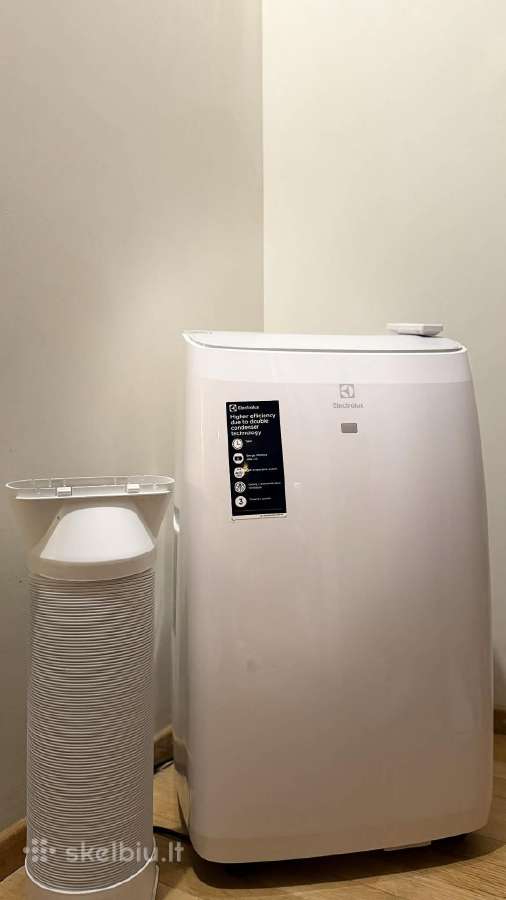 Mobilus oro kondicionierius Electrolux Eacm-12 Clc