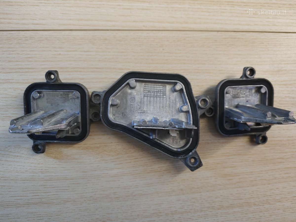 Bmw f48. LED moduliai