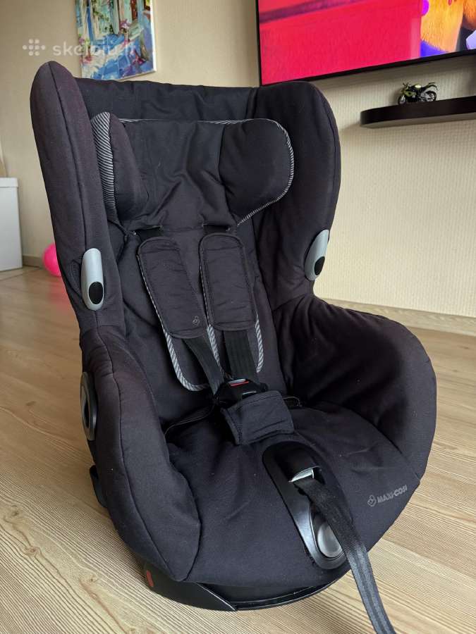 Maxi cosi axiss automobilio kėdutė