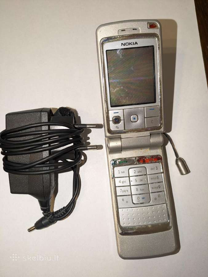 Sulankstomas mobilus telefonas