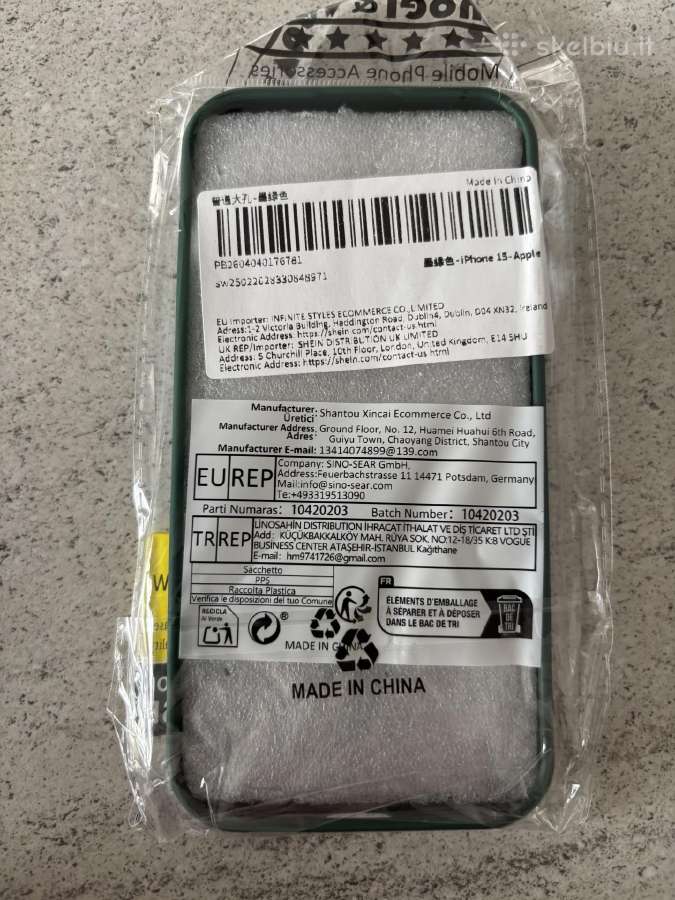 Apple 15 dekliukas - nuotraukos Nr. 2
