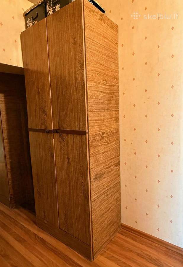 Dvi geros būklės rūbų spintos Vilnius