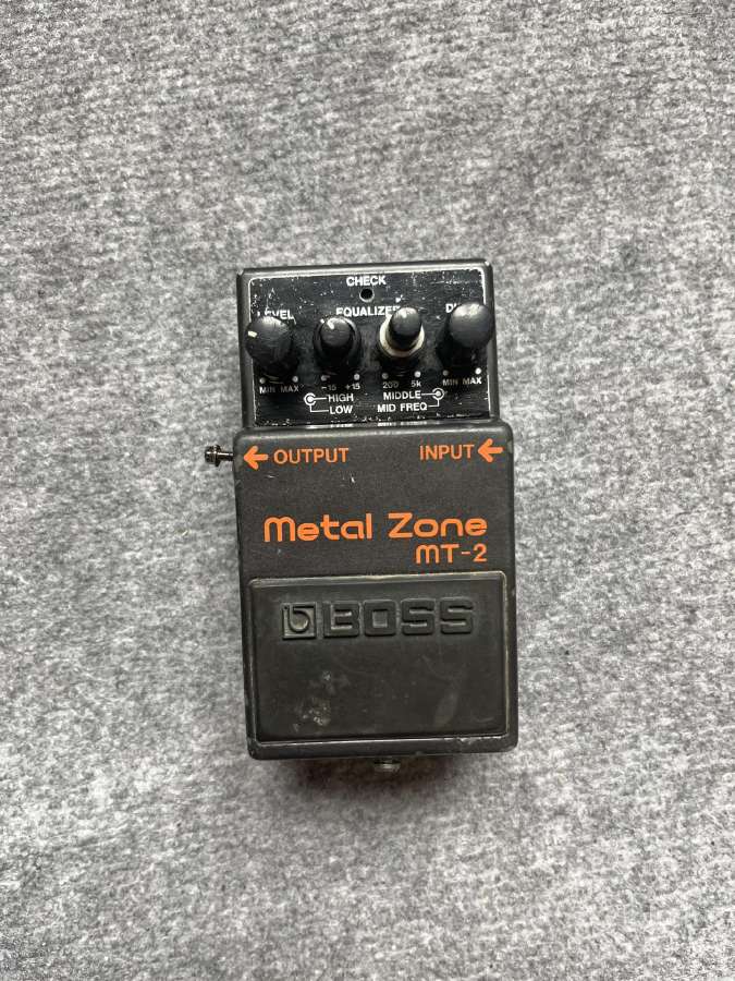 Gitaros pedalas Boss Metal Zone Mt-2