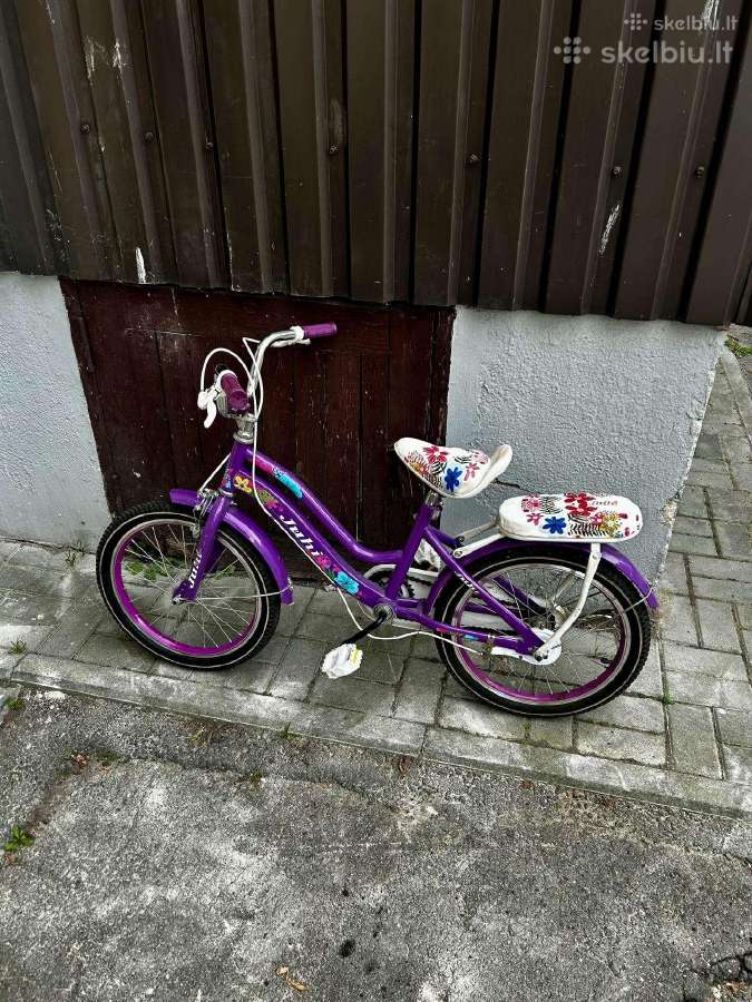 Mergaitiškas dviratis