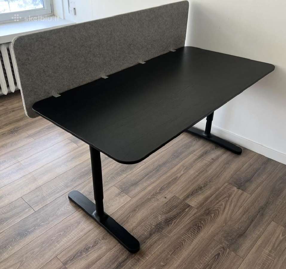 Ikea biuro baldai: Bekant stalai + Eilif akustinės