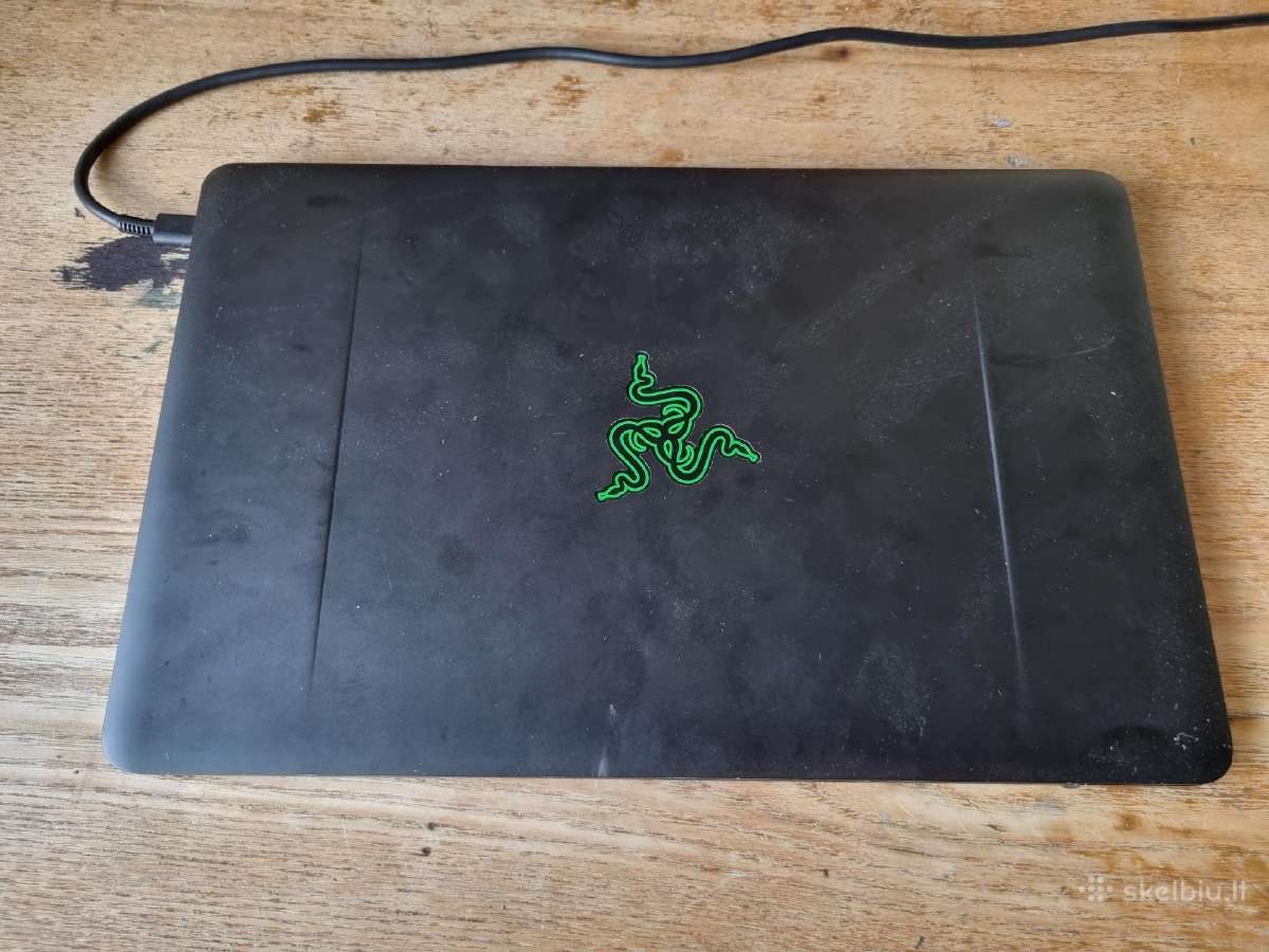 Razer stealth blade 13 2017 i7-7500u