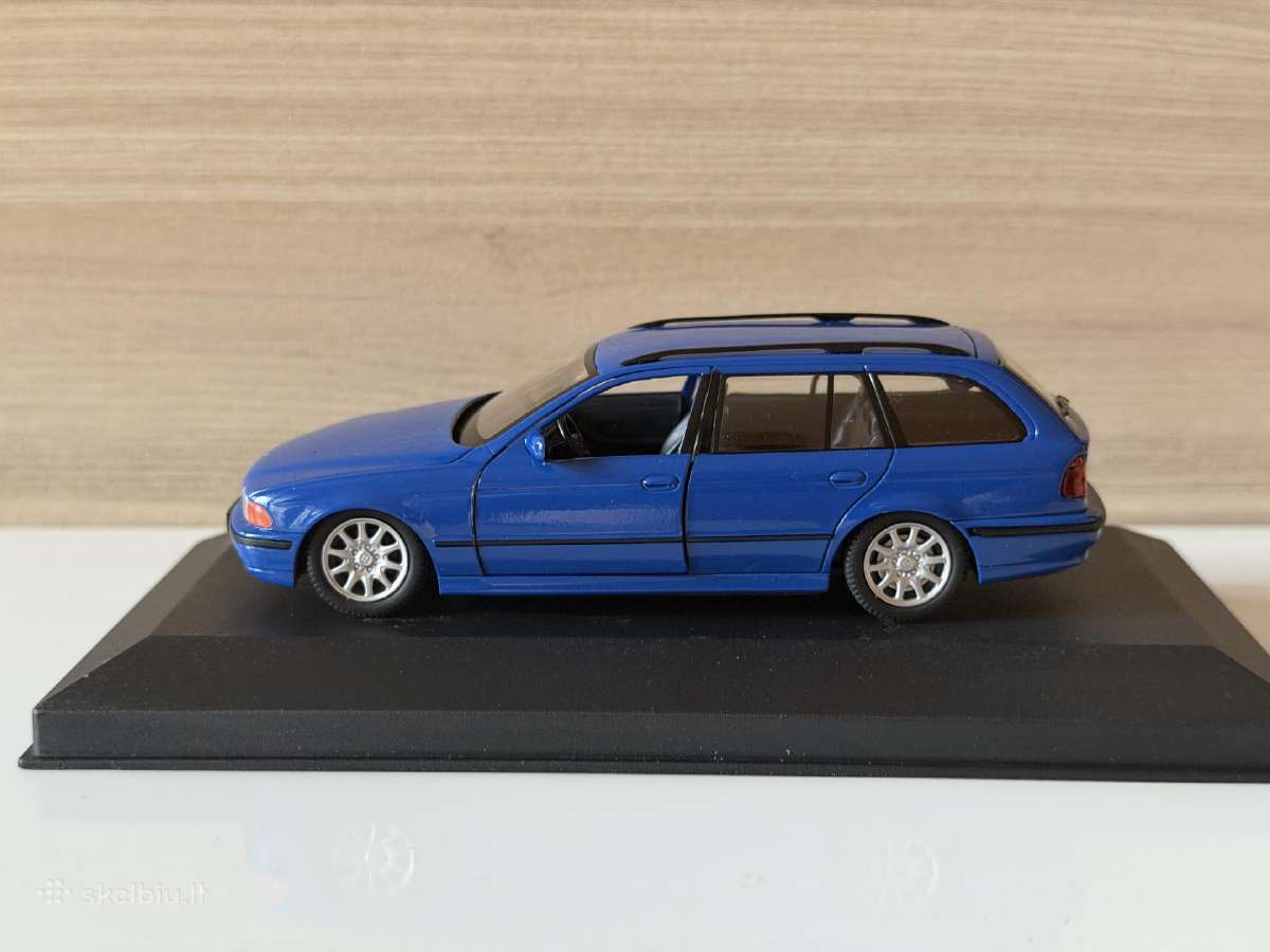 Bmw 5 series Touring 1:43