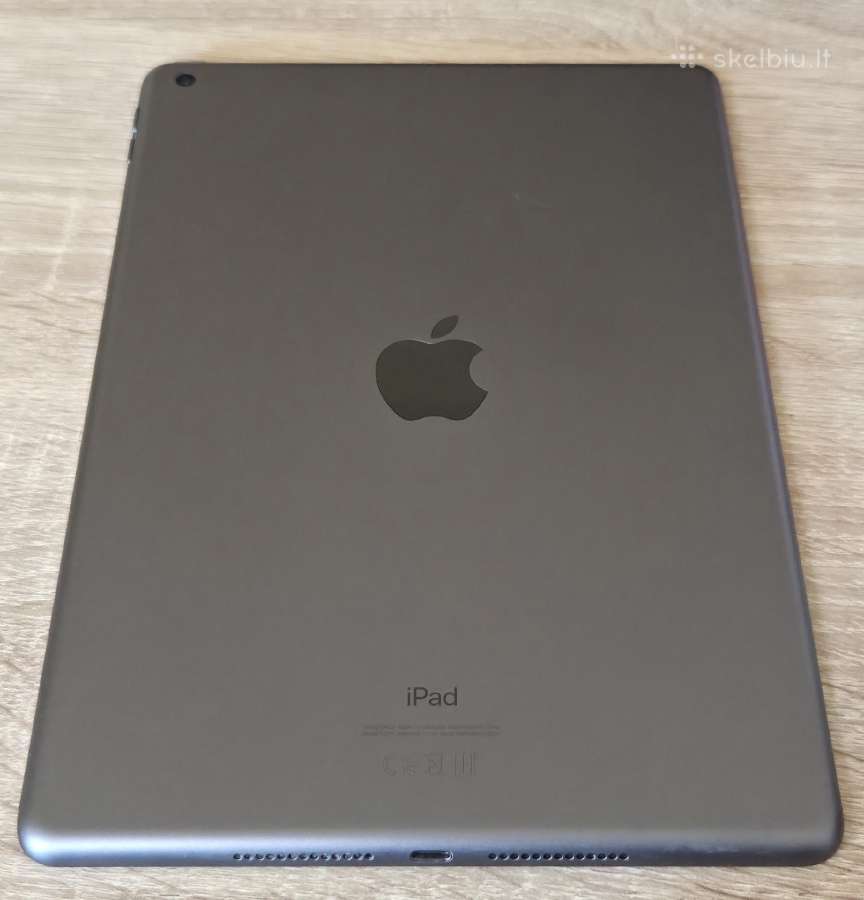iPad 8th generation Wi-fi 32gb Space Gray