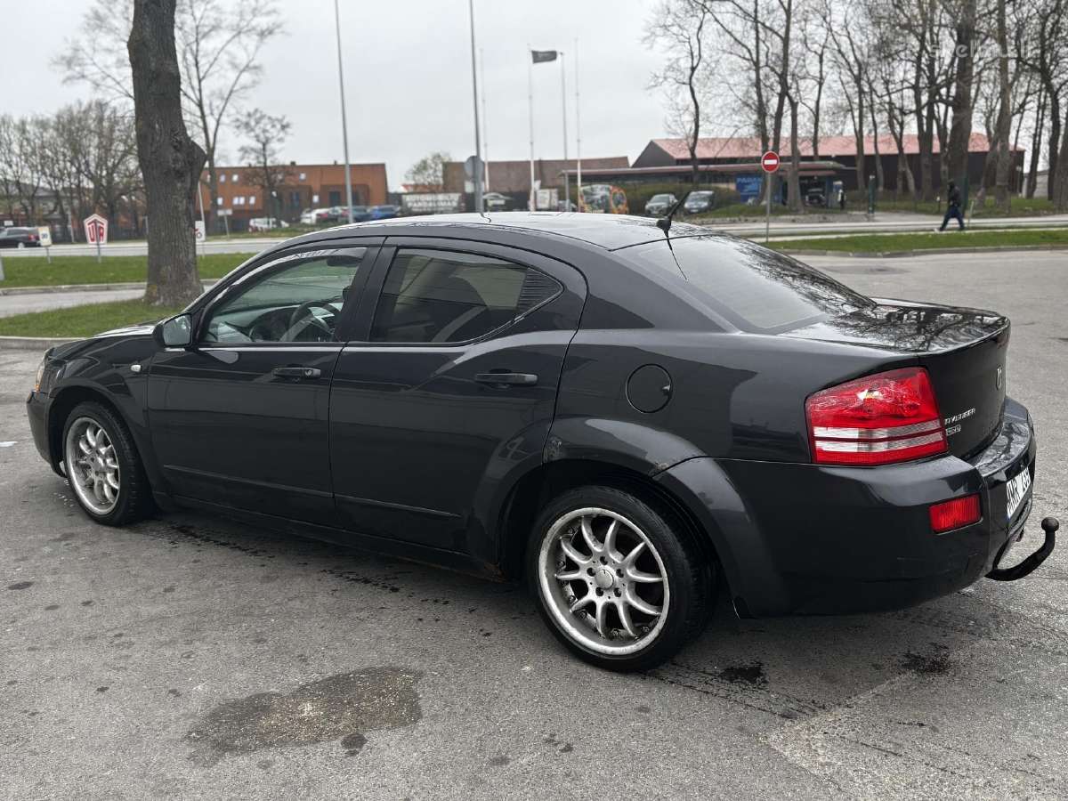 Dodge Avenger