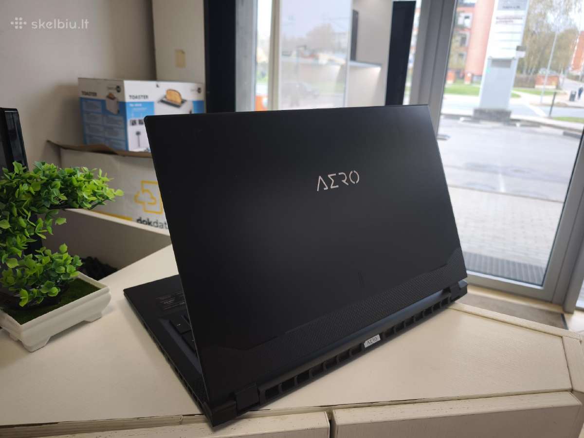 Gigabyte Aero 17 Hdr i9-11980h / 32gb/ Rtx 3080 - nuotraukos Nr. 4