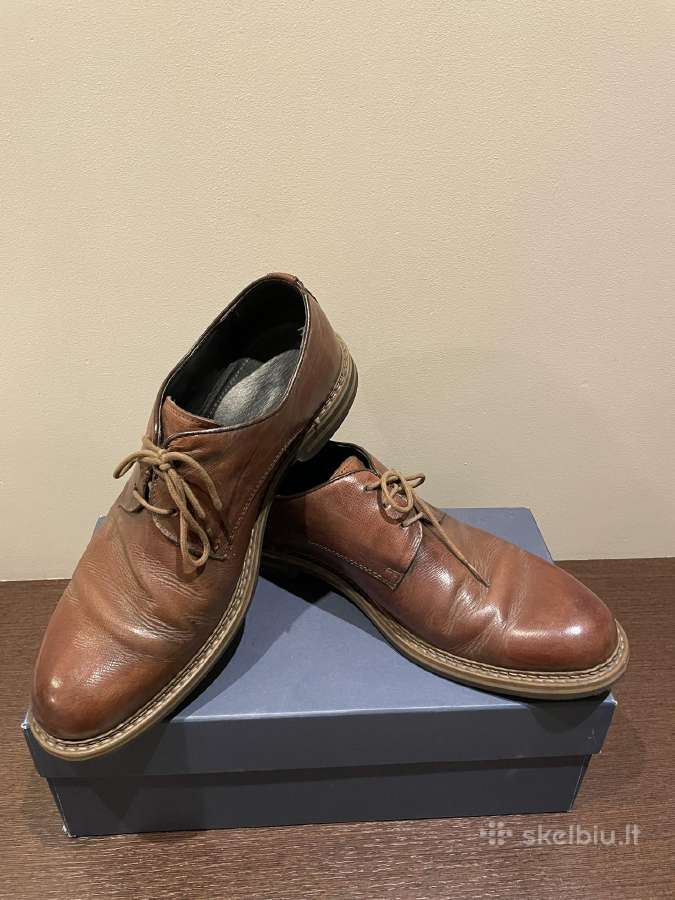Parduodami L.geros būklės itališki rudi odiniai 42