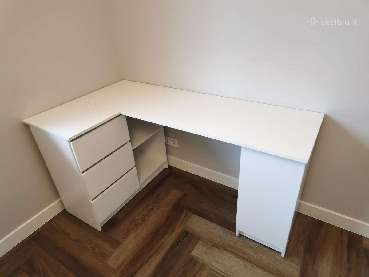 Rašomasis stalas