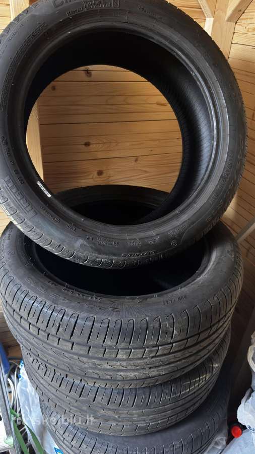Pirelli Cinturato P7 Run Flat 245/45 R18