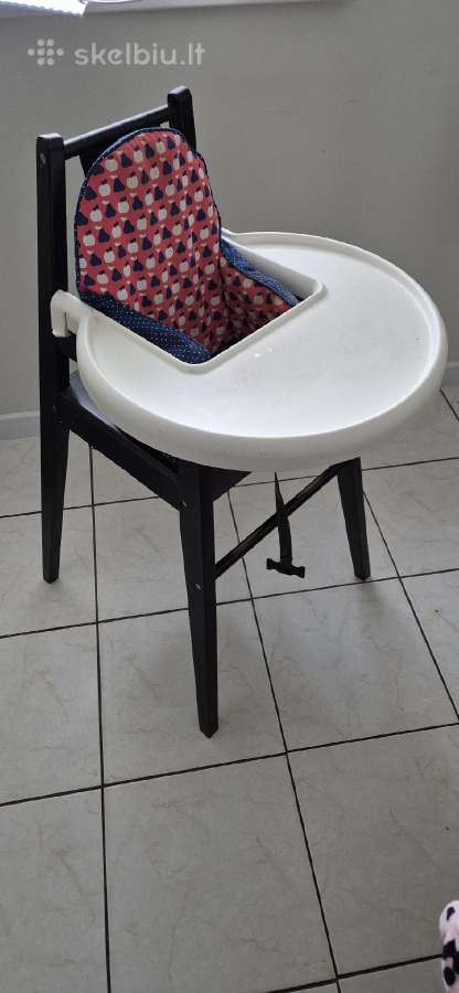 Medinė Ikea maitinimo kėdutė Blames