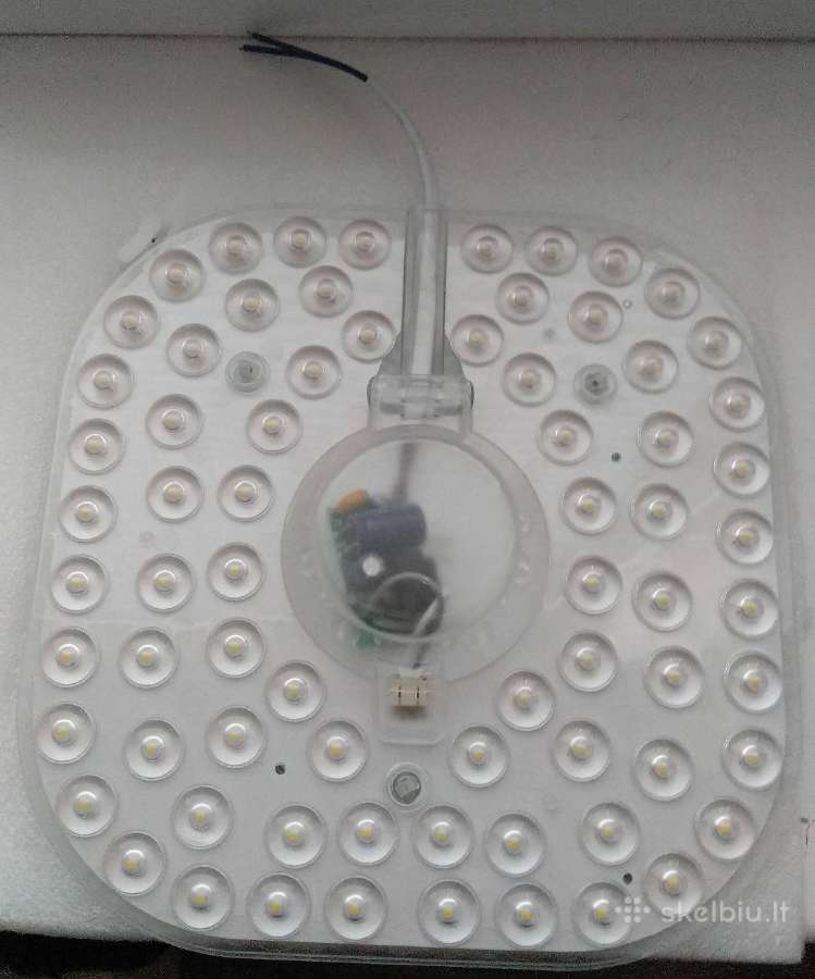LED panelė 220v 36w su magnetukais