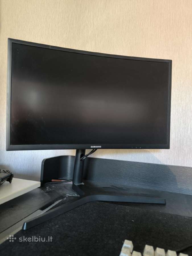Samsung c24fg73fqu gaming monitorius