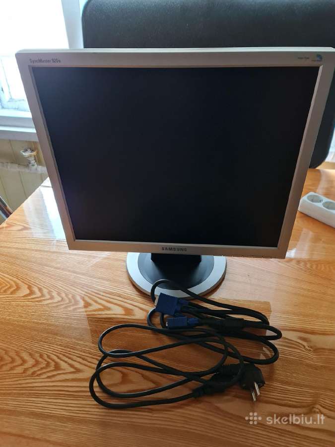 Samsung monitorius