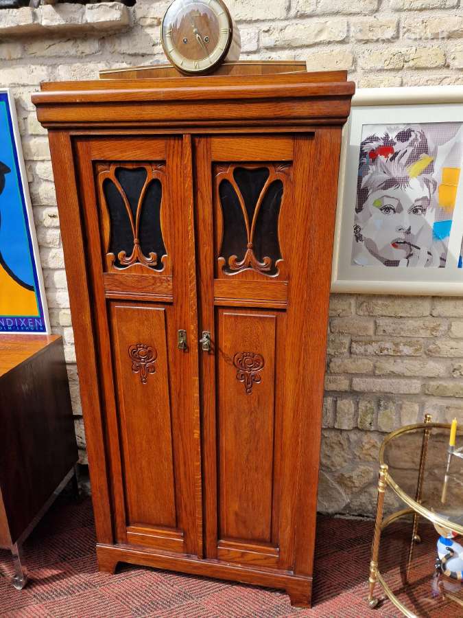 Vintažinė Secesinė (Jugendas) ąžuolinė indauja - nuotraukos Nr. 31