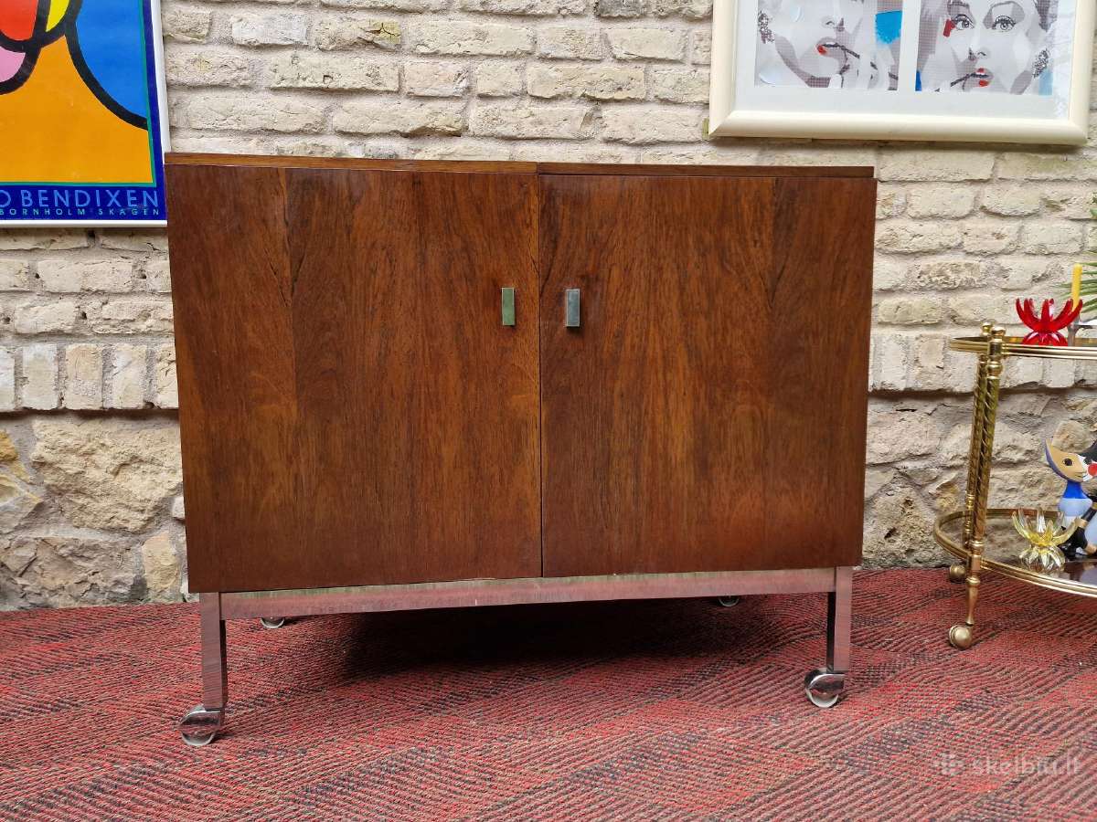 Vintažinis mid century gėrimų šaldytuvas su baru - nuotraukos Nr. 25