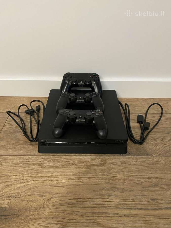 Playstation 4 slim 500gb + 3 Pulteliai - nuotraukos Nr. 2