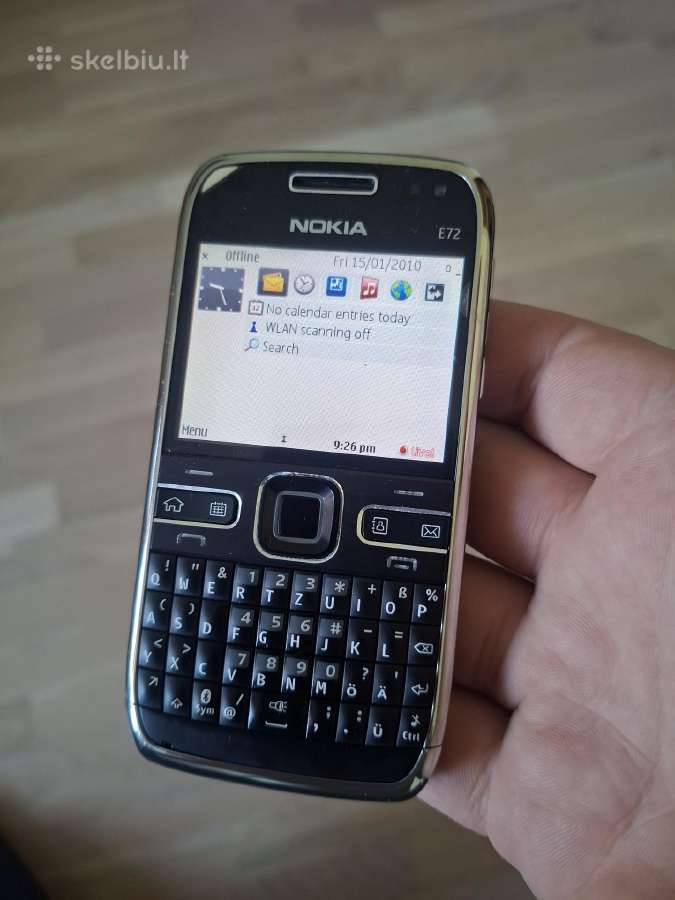Nokia E72